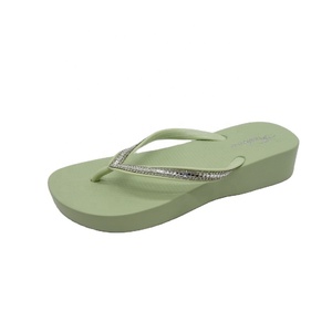 Pantoufles à semelles compensées pour femmes, tongs de Style Simple, tige en PVC avec décoration de diamant, été, - Product Image 3