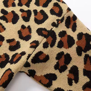 เสื้อสเวตเตอร์แขนยาวสไตล์เกาหลีสำหรับเด็กผู้หญิงแรกเกิด เสื้อกันหนาวลายเสือดาว คอกลม ผ้าถัก - Product Image 4