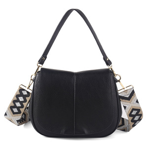 2025 nouveau sac à bandoulière en cuir de couleur unie style ethnique bandoulière jacquard à la mode et polyvalent - Product Image 6
