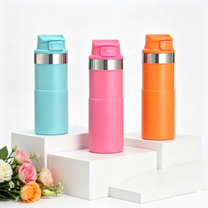 Bouteille d'eau isotherme classique de 500 ml en acier inoxydable à double paroi sous vide avec gourde de voyage à <span class=keywords><strong>action</strong></span> déclencheur pour café en extérieur - Product Image 6