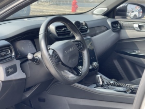 Voiture d'occasion Lynk & Co 03 2021 2.0 T Automatique Jin Pro 47431 M Iles Euro VI Conduite à gauche 190 ch - Product Image 5