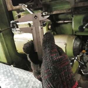 เครื่องผลิตม้วนฟิล์มกันกระแทกแบบผสมอุตสาหกรรม ทำจากพลาสติก PE อลูมิเนียมฟอยล์ และฟิล์มกันกระแทกแบบฟองอากาศ - Product Image 2