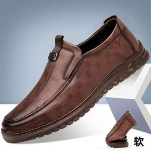 Mocassins décontractés pour hommes en cuir de vachette, semelle extérieure en TPR, doublure en maille, lumineux, absorbant la transpiration, antidérapants, respirants et légers, à enfiler - Product Image 4
