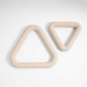 Mancuerna Triangular BOGA de 7 Libras, de Goma y Hierro Fundido, Ligera, Duradera, Antideslizante, Ecológica, para Entrenamiento de Fuerza en Casa, Ejercicios de Brazos y Cuerpo - Product Image 5
