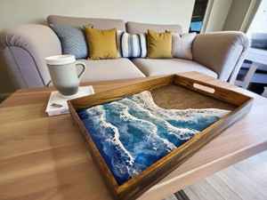 Bandejas de Madera Duraderas con Acabado de Resina Suave, Ideales para Entretener Invitados, Servir Comidas o Exhibir Artículos Decorativos - Product Image 2