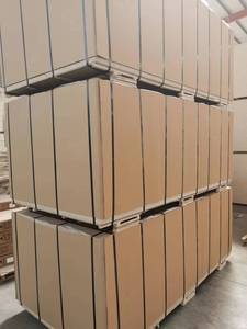 <span class=keywords><strong>Placa</strong></span> <span class=keywords><strong>OSB</strong></span> LSB 12MM 15MM 18MM Tablero <span class=keywords><strong>OSB</strong></span> utilizado para la construcción de decoración de hoteles - Product Image 6