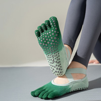 Chaussettes de Pilates antidérapantes à logo personnalisé, fabricant de chaussettes de yoga à cinq doigts, chaussettes bateau coupe basse avec grip en silicone, OEM ODM en gros