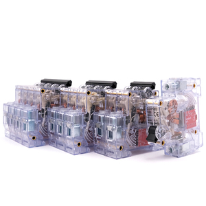 Interruptor de disyuntor en miniatura de protección contra sobrecarga y cortocircuito industrial MCB de carcasa transparente de 1 polo, 16A, 1 polo - Product Image 1