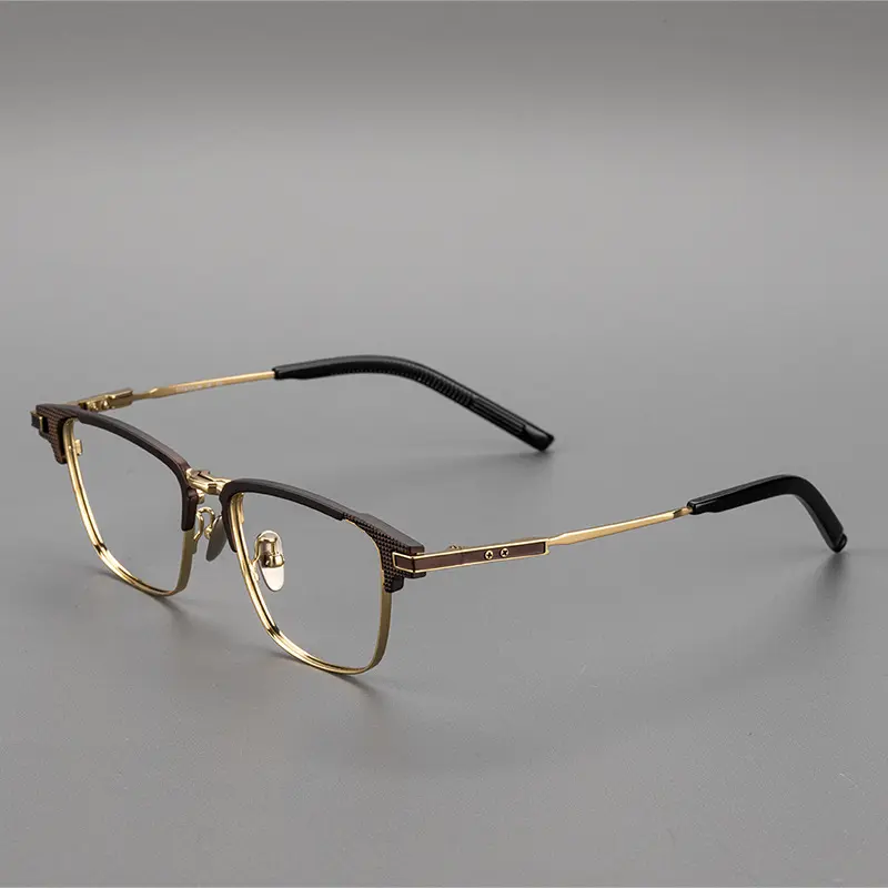 Montatura per occhiali quadrata in puro titanio di lusso progettata in giapponese per montatura per occhiali da uomo business full frame