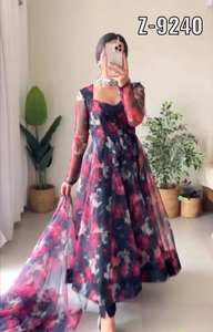 Robe décontractée traditionnelle indienne prête à l'emploi ensemble Dupatta costume entièrement cousu imprimé en organza pour les occasions spéciales robe longue - Product Image 5