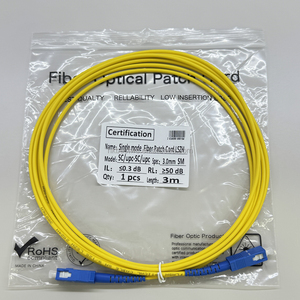 สายแพทช์ใยแก้วนำแสง SC UPC โหมดเดียว3.0มม. 1310 G652D/1550nm IL <จัมเปอร์0.3dB สำหรับการใช้งาน FTTH - Product Image 2