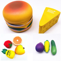 Balle anti-stress en Pu en forme de maïs BSBH Cadeaux promotionnels Balle anti-stress en PU Logo personnalisé Jouets à presser Balle anti-stress végétale