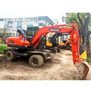 Mini pelles sur roues Doosan Dx60W-9c de 6 tonnes - Product Image 1