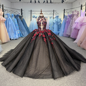 Vestido de Fiesta de Quinceañera Dy1250 Negro de Gasa con Escote Corazón, Apliques Florales de Encaje y Cintura Natural - Product Image 5