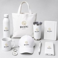 Ensemble cadeau promotionnel avec logo personnalisé, cadeaux d'entreprise, événements d'équipe, branding avec t-shirt, parapluie, bouteille d'eau, sac