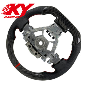 Volant sport personnalisé en cuir et fibre de carbone véritable pour Infiniti G35 et Nissan 350Z - Product Image 3