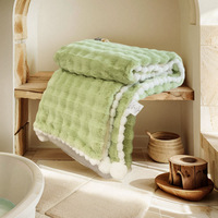Vente en gros 100% polyester lapin peluche bulle velours flanelle sieste couverture épaissie dentelle garniture écologique tricoté hiver décontracté