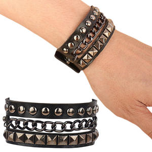 Brazalete de Cuero con Tachuelas Estilo Punk Rock, Ajustable, para Hombre y Mujer, Recuerdo para Fiestas de Halloween - Product Image 1