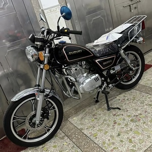Motocyclette à essence Suzuki GN125 d'occasion, moto de rue classique de <span class=keywords><strong>125</strong></span> cm3, moto d'occasion durable et économe en carburant pour les trajets quotidiens - Product Image 2