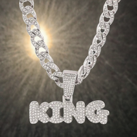 Collier Pendentif Personnalisé Lettre Prénom en Strass Plaqué Or 18K PVD Vente en Gros Chaîne Corde Usine de Bijoux ODM OEM