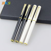 Stylo Gel Promotionnel en Plastique BKS 0,5 mm Non Effaçable 14,5 cm Logo Personnalisé - Encre Noire Impression UV/Numérique Couleur Personnalisée Étudiant Bureau