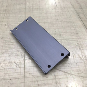 Profilé en aluminium <span class=keywords><strong>de</strong></span> poinçonnage <span class=keywords><strong>de</strong></span> conception raisonnable <span class=keywords><strong>de</strong></span> louange chaude <span class=keywords><strong>de</strong></span> victoire - Product Image 4