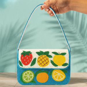 Borsa Clutch da Cocktail Ricamata in Turchese con Design Limone Martini per Feste Serale - Product Image 2