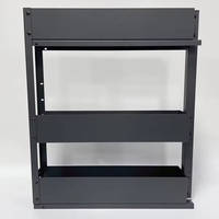 Support à bouteilles en métal au design moderne avec trois étagères coulissantes ; Accessoire d'armoire pour le rangement des épices.