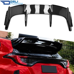 Aileron de coffre arrière en fibre de carbone style TOM pour Toyota GR Yaris MXPA12 GXPA16 2020-2024 - Product Image 1