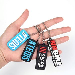 Llaveros de PVC Personalizados al por Mayor, Mosquetones de Plástico con Diseño de Anime y Dibujos Animados - Product Image 4