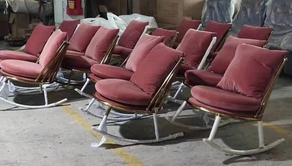 สีชมพูฝุ่น