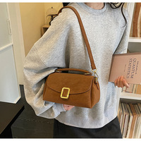Nouveau sac à bandoulière tendance rétro de luxe léger haut de gamme pour femmes, sac carré mini polyvalent à porter en bandoulière