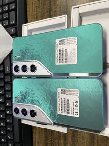 <span class=keywords><strong>Smartphone</strong></span> Custom T Camon 40 Pro 5G, Display LCD HD da 6.8 Pollici, Android 13, Processore MTK Deca Core, Batteria 5200mAh, <span class=keywords><strong>Fotocamera</strong></span> 48MP, Sbloccato CDMA/GSM/LTE - Product Image 2