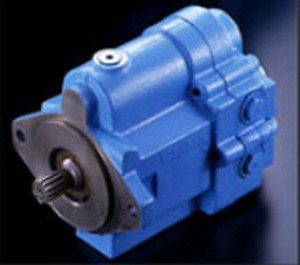 Pompe à huile hydraulique compacte à structure basse pour mini-pelle (jusqu'à 5,5 tonnes) 25x2 cm/rev, capacité 24,5 MPa, pression max. - Product Image 6