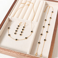 Parure de bijoux en acier inoxydable PVD 18K avec pendentif, bracelet, chaîne de cheville et boucles d'oreilles en zircon, accessoires de mode en gros