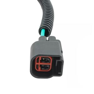 ชุดสายไฟไฟเลี้ยวข้าง 68274527AA ด้านซ้ายหรือขวา สำหรับรถจี๊ป แรงเลอร์ - Product Image 1