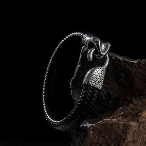 Joyería de cuero trenzado de moda, brazalete de cuero genuino de serpiente pitón de acero inoxidable plateado, pulsera de hombre - Product Image 5