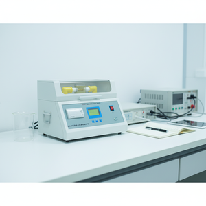 Tester Automatico ASTM D877 per la Tensione di Rottura Dielettrica di Liquidi Isolanti, Analizzatore di Tensione di Perforazione - Product Image 4