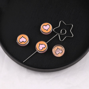 Cuentas acrílicas redondas en forma de corazón de colores aleatorios para hacer pulseras, accesorios de joyería DIY - Product Image 3
