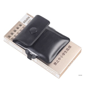 Venta al por mayor Ash Cigarette Butt Pouch Handhold Portable Cenicero Bolsa No Dropping Cenicero Lazy - Product Image 1