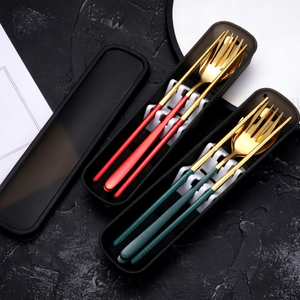 Juego de Cubiertos de Acero Inoxidable de 3 Piezas con Cuchara, Palillos y Tenedor, Utensilios Portátiles de Viaje, Regalo para Estudiantes - Product Image 1