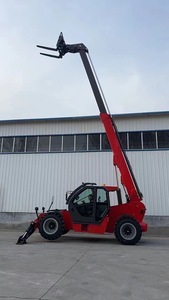 TH735テレハンドラー3.5T 4T容量7M 17M 18M持ち上がる高さ新しい状態ディーゼルエンジンは小売レストランのために動力を与えます - Product Image 2