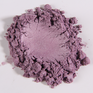 Poudre de mica de Pigment de titane de <span class=keywords><strong>couleur</strong></span> métallique violet clair pour bombes de bain de savon de résine époxy projets d'artisanat de bricolage, etc. - Product Image 2