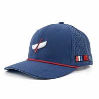 Casquette de baseball respirante perforée au laser, séchage rapide, légère, pour le sport, course à pied, avec logo en silicone personnalisé