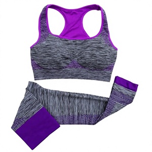 Sujetador deportivo de yoga de alto soporte y secado rápido para mujer y leggings de gimnasio de poliéster sin costuras con tela personalizada - Product Image 4