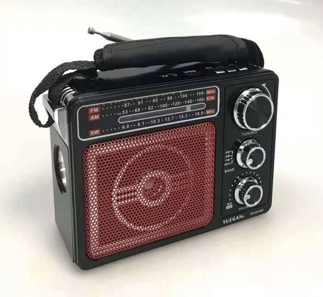 YUEGAN YG-301URT Rechargeable Usb/sd Card Am Fm Portable Radio With Aux/torch Hot Saling Radio