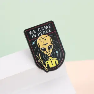 Shmik Science Fiction avec des lettres humoristiques NOUS SOMMES VENUS EN PAIX Émail Métal Drôle Épinglettes En Gros <span class=keywords><strong>Bijoux</strong></span> Cadeau - Product Image 4