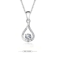 Collier pendentif goutte d'eau en moissanite plaqué argent 1 carat avec chaîne en câble - Cadeau tendance pour femme et unisexe pour mariage/anniversaire