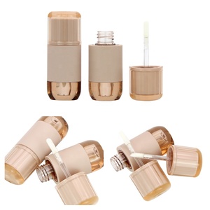 Custom Lip Gloss - Product Image 2