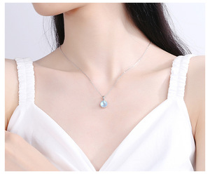 <span class=keywords><strong>Collana</strong></span> <span class=keywords><strong>di</strong></span> pietre <span class=keywords><strong>di</strong></span> <span class=keywords><strong>luna</strong></span> <span class=keywords><strong>di</strong></span> moda all'ingrosso donna S925 gioielli <span class=keywords><strong>in</strong></span> argento Sterling con ciondolo gemma corona - Product Image 5